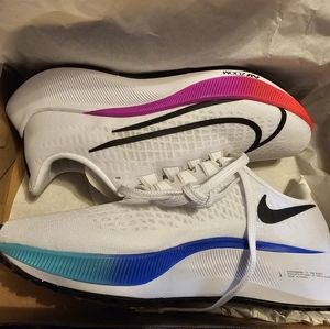 Nike Women's Pegasus 37